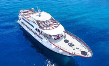 One-way Cruise Dubrovnik to Split on MS San Spirto